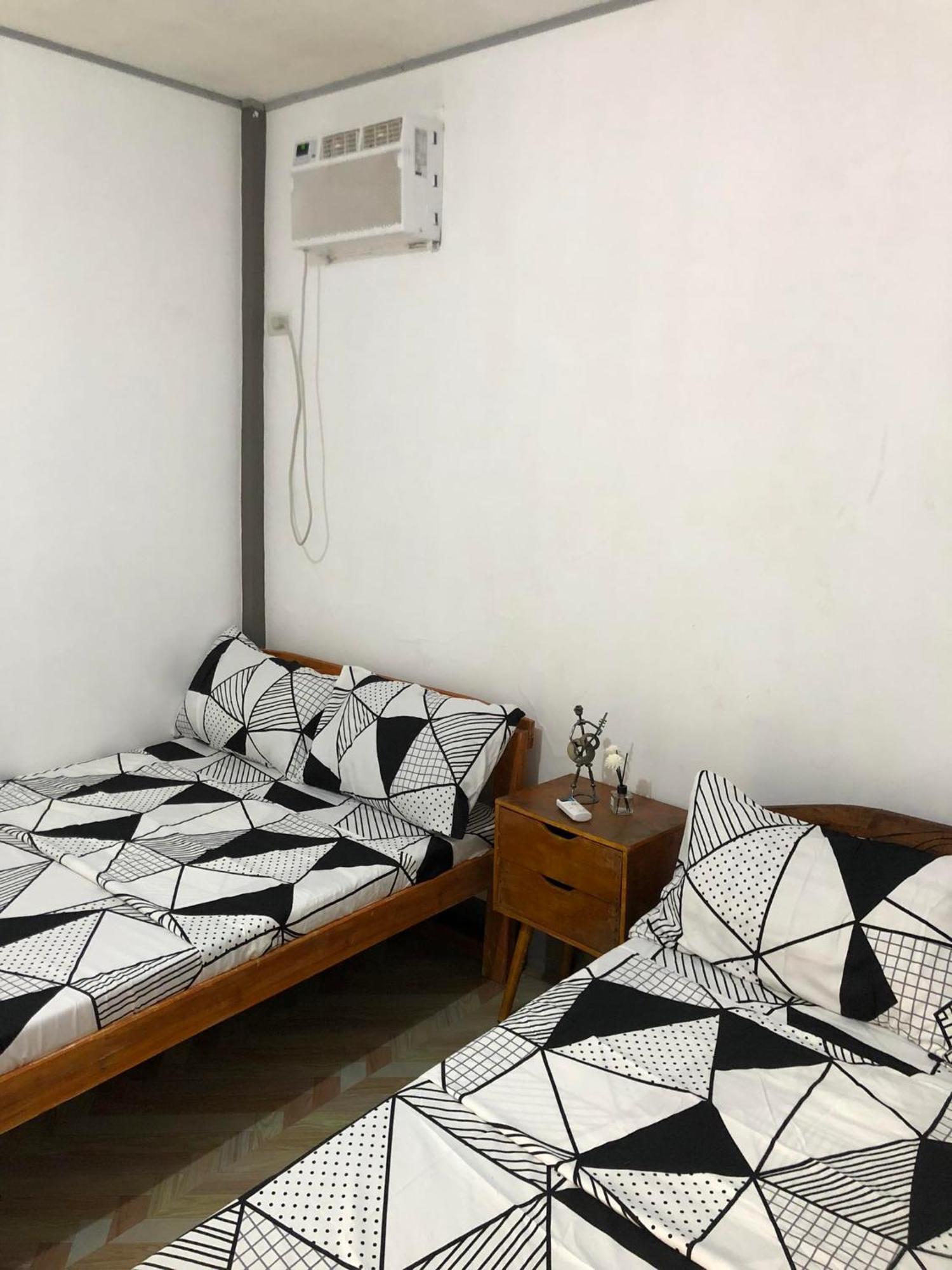 Traditional Private Guesthouse In Patar Beach Bolinao ภายนอก รูปภาพ